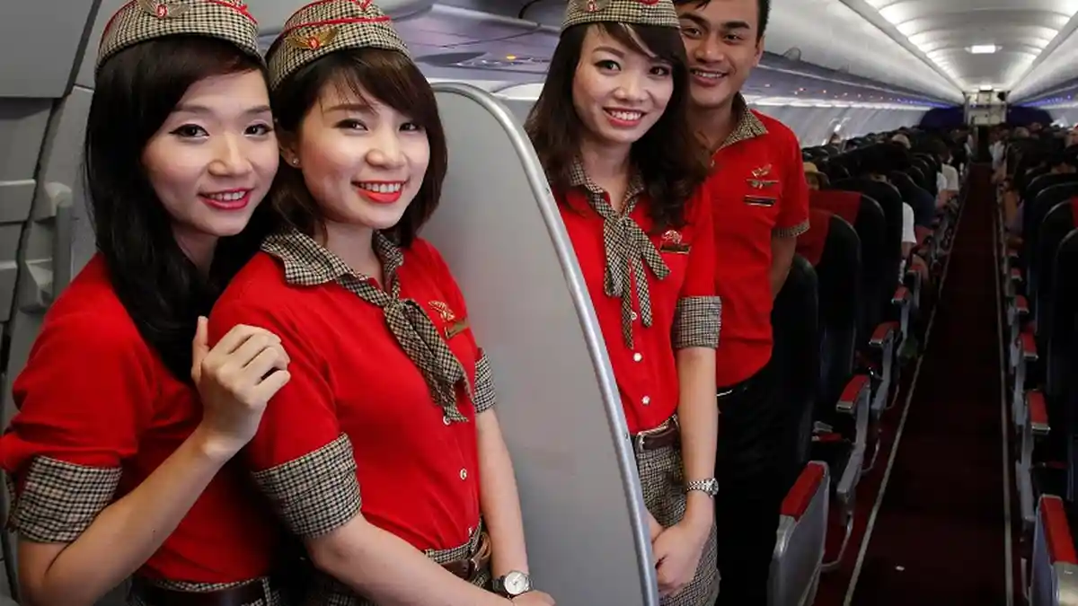 Fakta Singkat VietJet Air, Pastikan Seragam Bikini Pramugari Tidak Dipakai Dalam Rute Indonesia