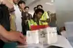 Warga Antre Pemasangan RFID