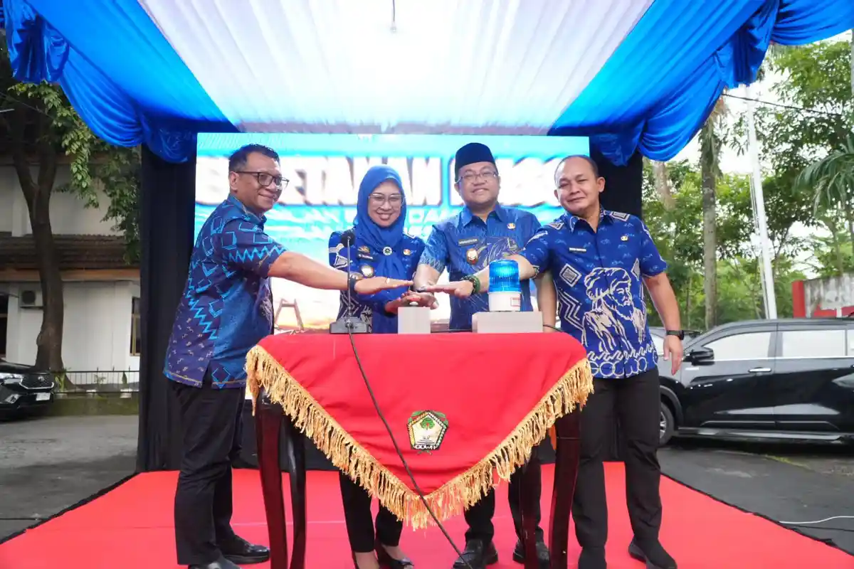Luncurkan SPPT, Bupati Gowa Ingatkan Pejabatnya Soal Program Orangtua Asuh Bagi Warga Miskin Ekstrem