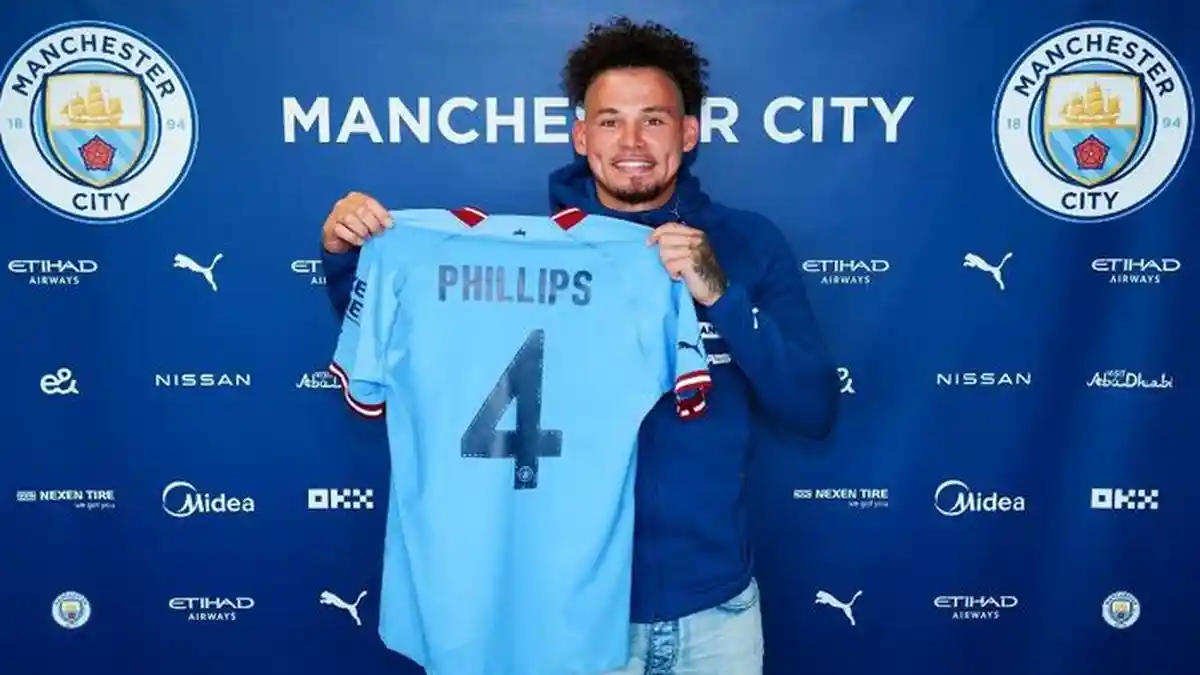 Update Transfer Liga Inggris - Kalvin Phillips Pewaris Vincent Kompany di Manchester City