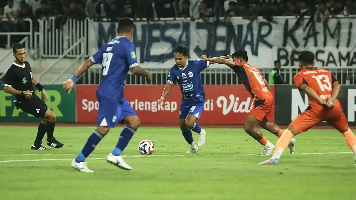 Link Live Streaming PSS Sleman vs PSIS Semarang, Kick Off Pukul 15.30 WIB