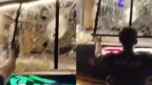 bus-bobotoh-persib-dilempat-batuuuuuu.jpg