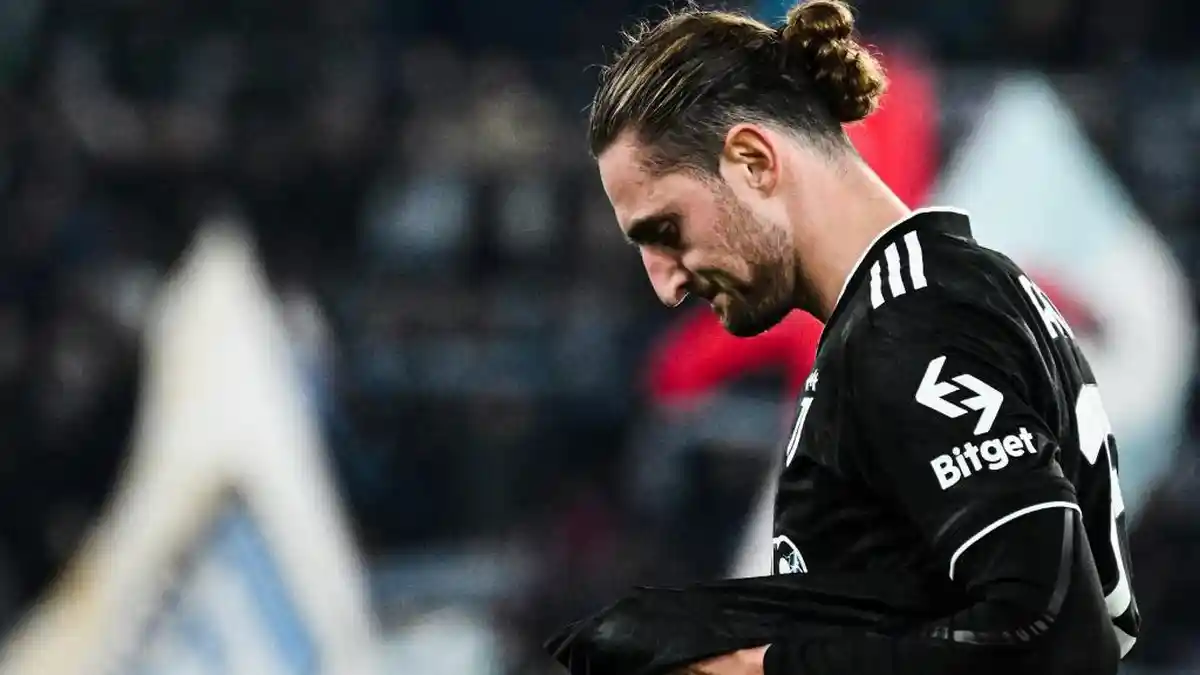 Manchester United Ingin Gaet Adrien Rabiot, Juventus Yakin Pemain Prancis Bertahan