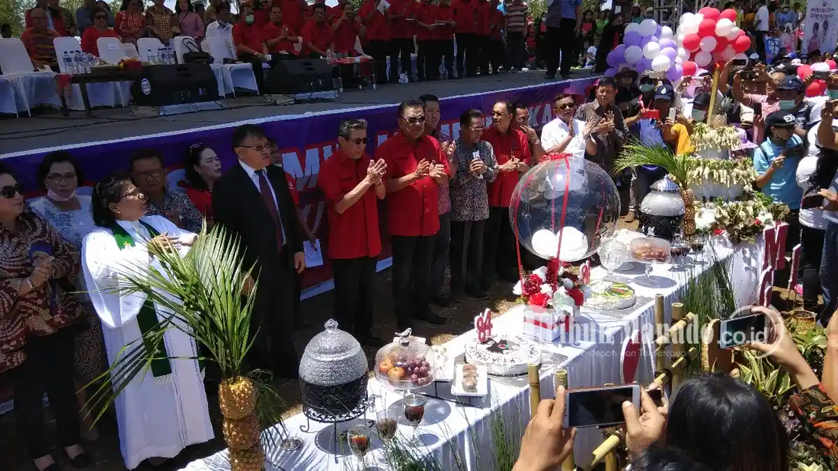 Peringatan 84 Tahun GMIM Bersinode, Menkumham Sebut GMIM Berperan Besar bagi Bangsa