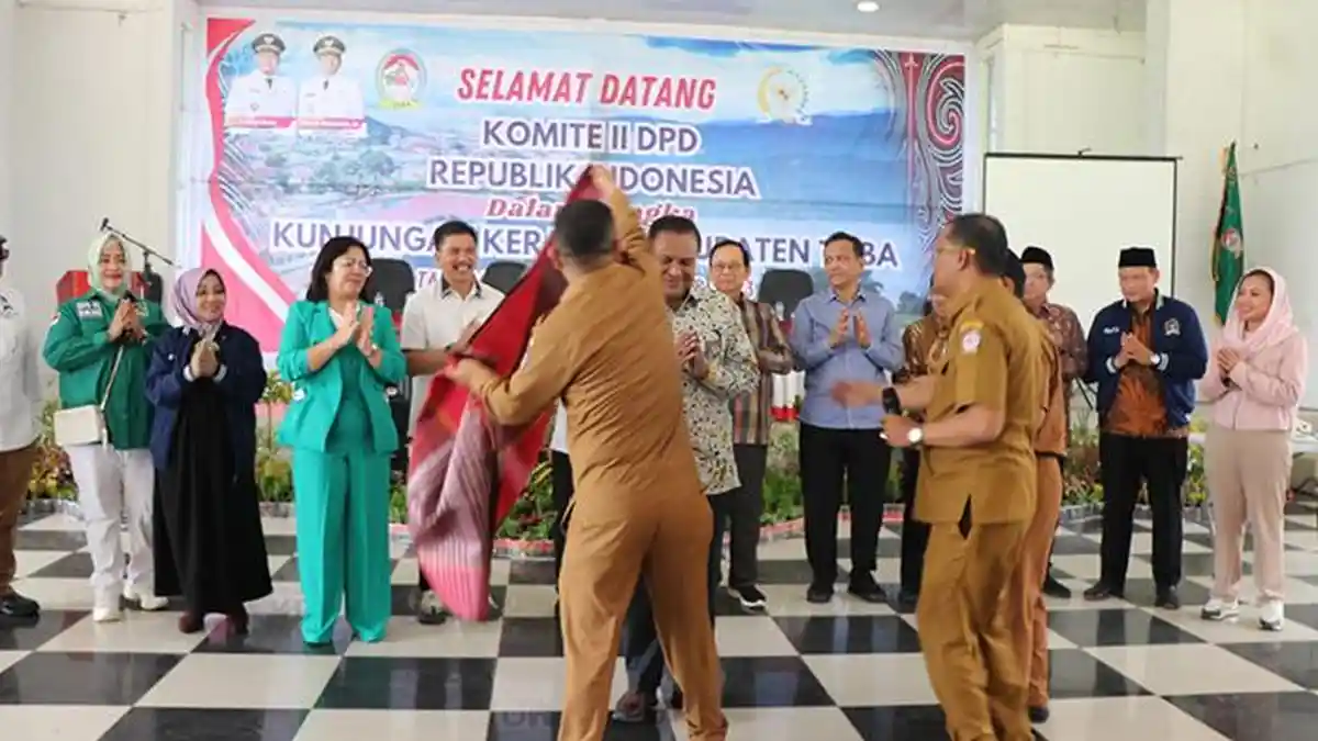 Bupati Toba Sampaikan Aspirasi Langsung kepada Komite II DPD RI