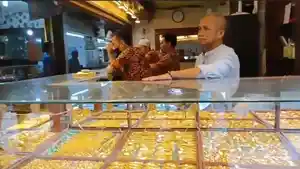 HARGA-EMAS-Emas-perhiasan-kembali-tu.jpg