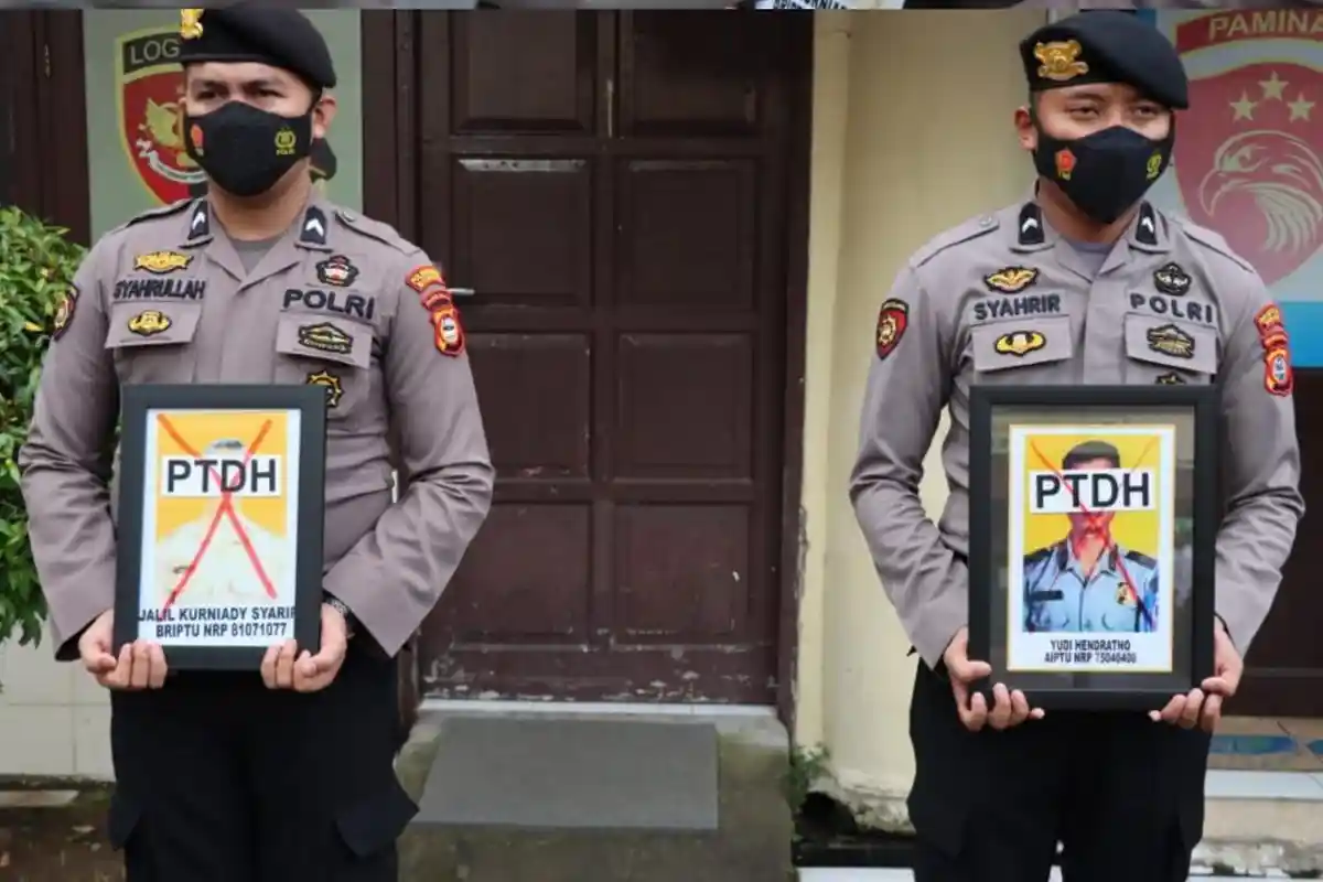 Lalai Jalankan Tugas, Dua Polisi di Makassar Dipecat!