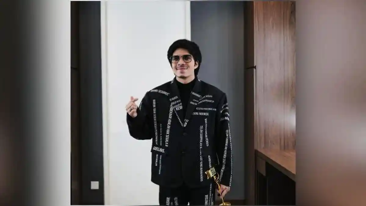 Kesal Sama Mama Nur, Atta Halilintar Nggak Sabar Pindah Lapak Streaming ke Shopee Live!