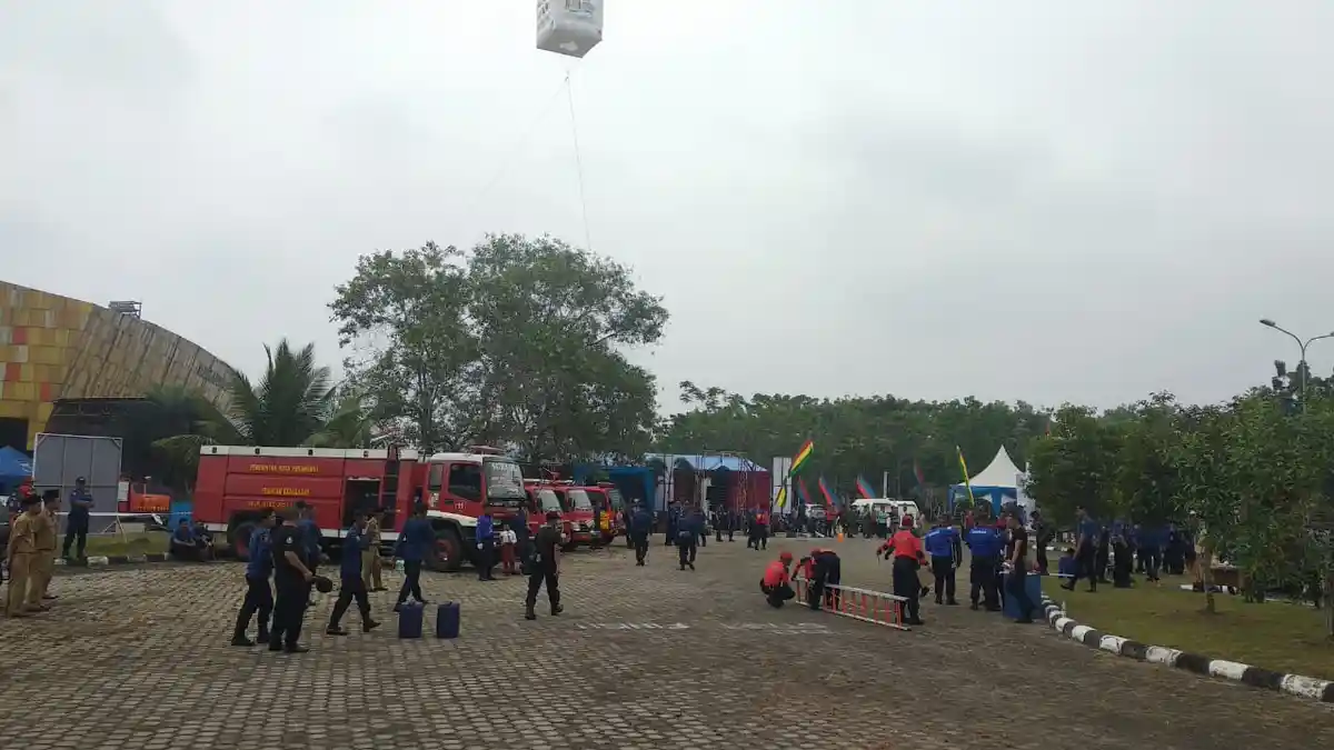 LIVE STREAMING: Meriahkan HUT 100 Damkar, Berbagai Lomba Kompetisi Skill Digelar di Stadion Rumbai