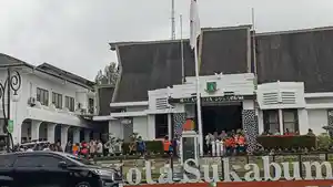 ilustrasi-pns-di-balai-kota-sukabumi-ya.jpg