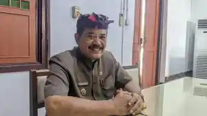 Plt-Bupati-Klungkung-I-Made-Kasta.jpg