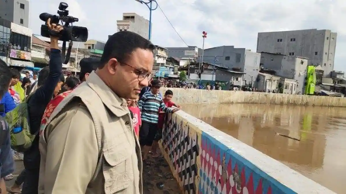 Niat Lengserkan, Rocky Gerung: Anies Baswedan Akan Buat Pedemo dan Pembully Menyesal