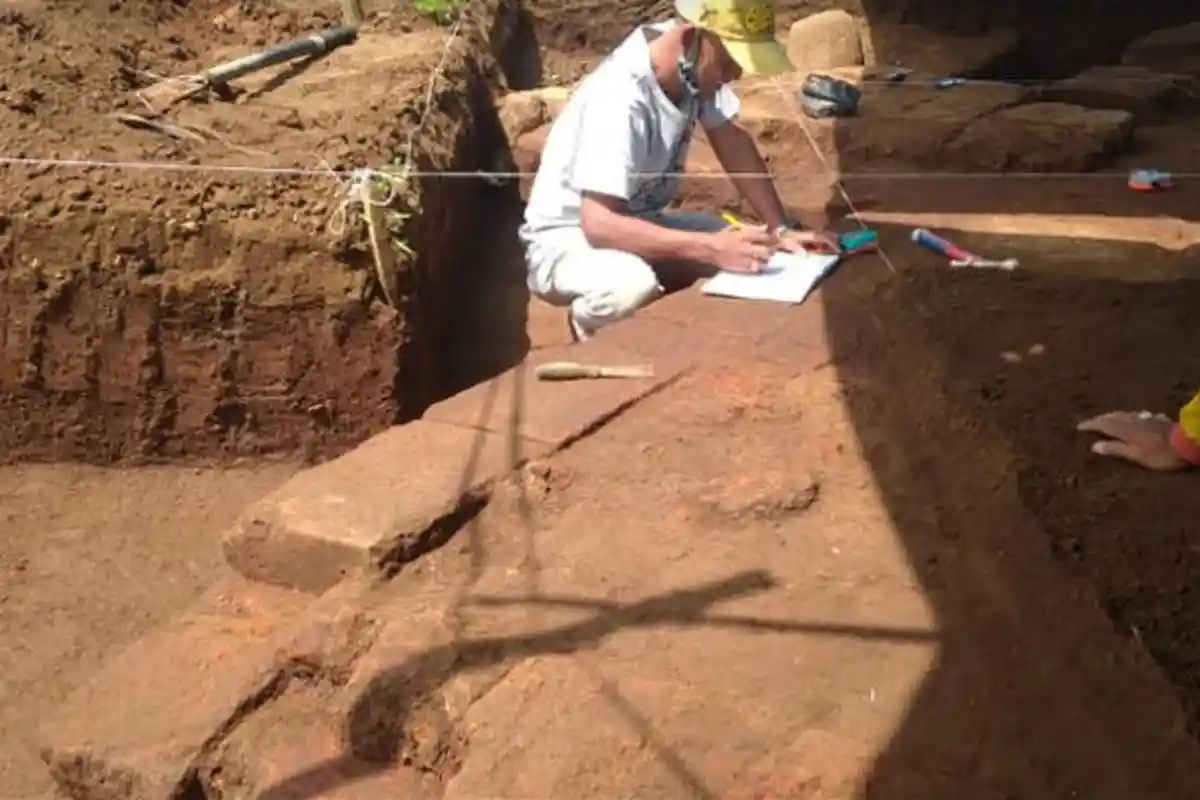 Ditemukan Tumpukan Bata di Desa Lang-lang, Diduga Peninggalan Kerajaan yang Pernah Jaya di Jatim