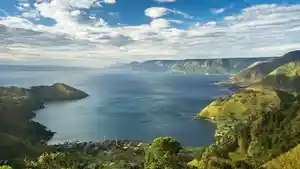 Danau-Toba-di-Sumatera-Utara.jpg