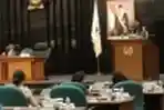 Nuri Shaden Membacakan Sikap Parte Gerinda