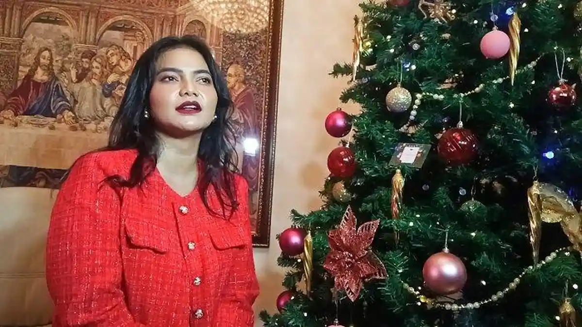 Dari Rendang Hingga Kue 9 Jam, Menu Wajib Citra Scholastika di Setiap Natal Bersama Keluarga Besar