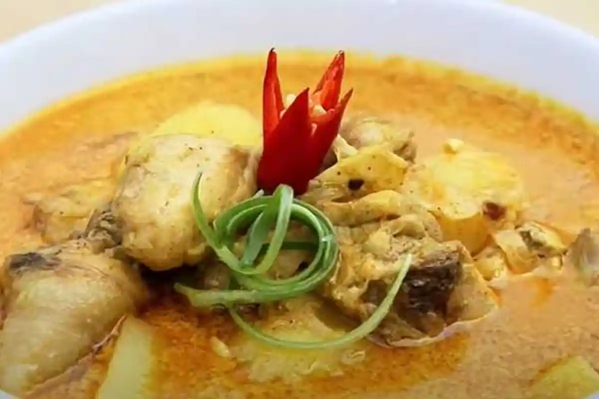 Resep Kari Ayam Nikmat dan Mudah dengan Bumbu Instan