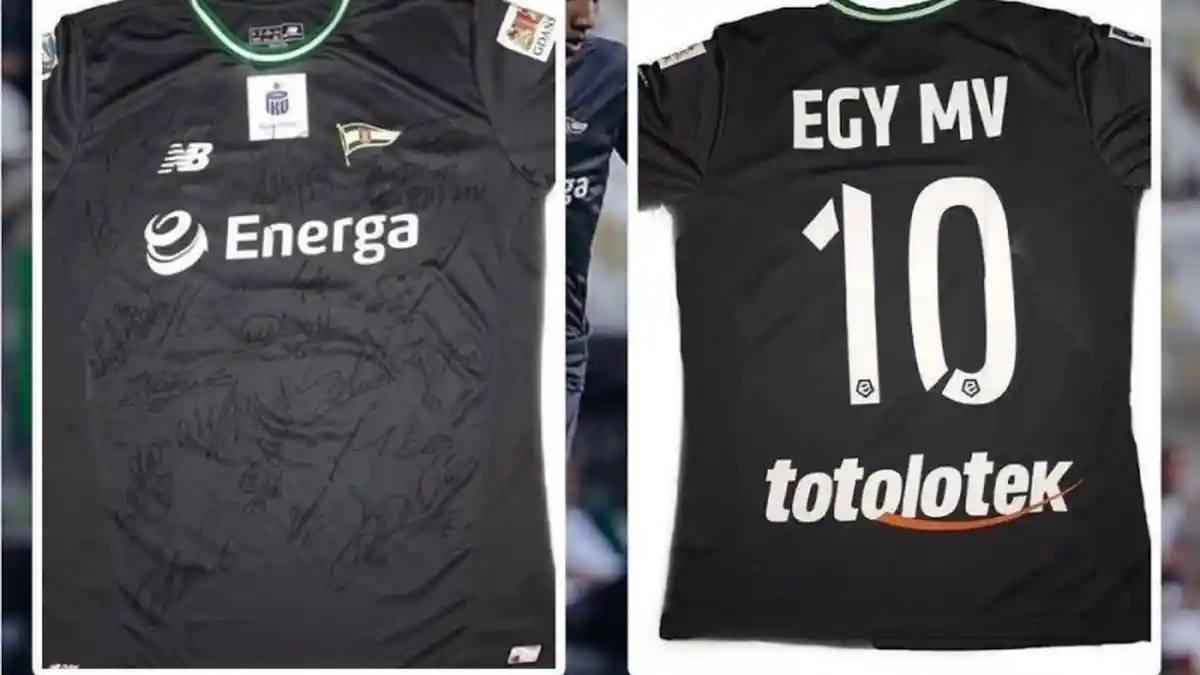Perangi Covid-19, Pemain Timnas Asal Medan Egy Maulana Vikri Lelang Jersey Debutnya di Eropa