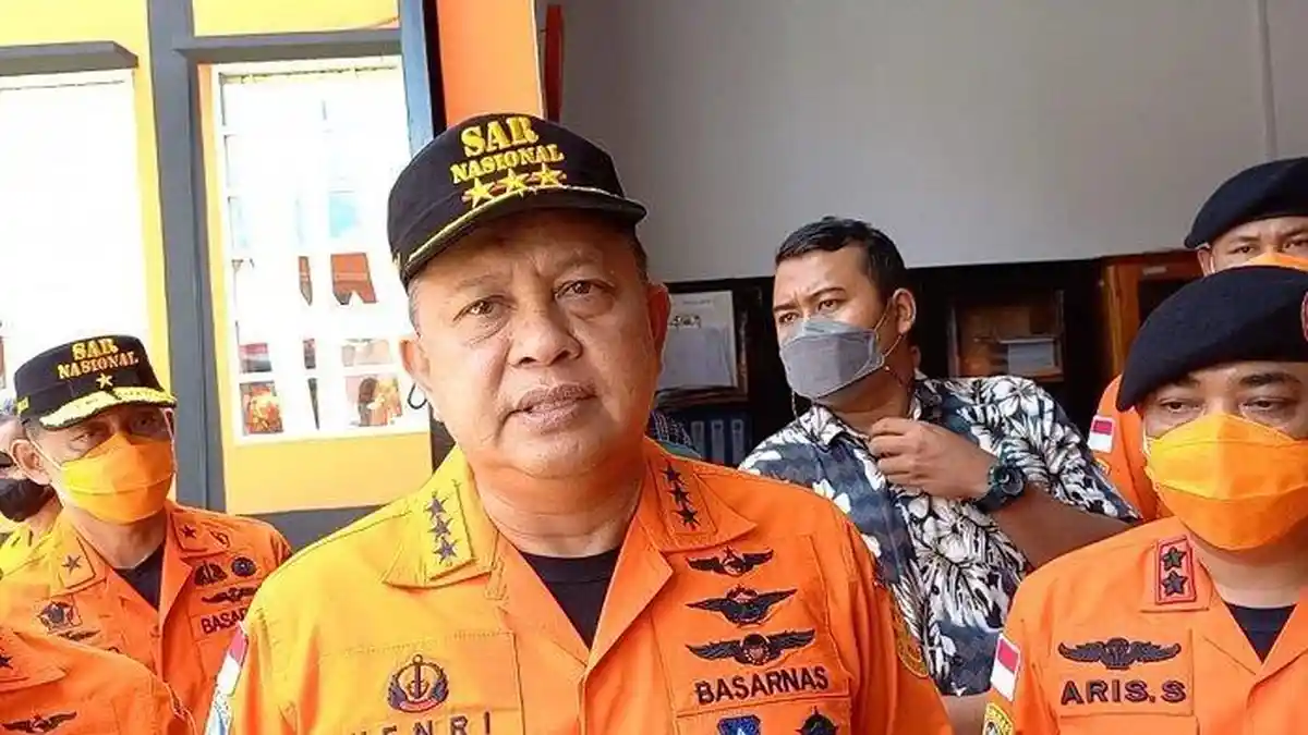 Hobi Mewah Tersangka Korupsi Kepala Basarnas, Rakit Pesawat Seharga Alphard