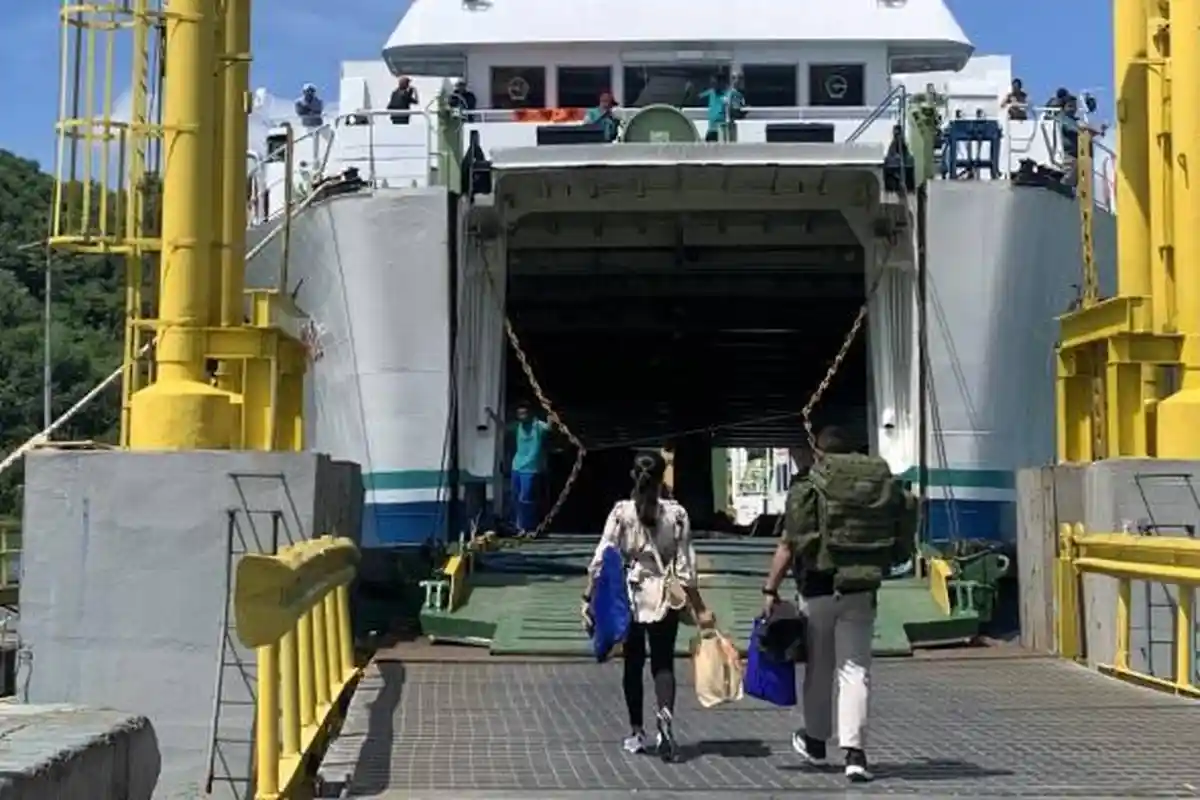 Prakiraan Cuaca di Pelabuhan Lembar Lombok Hari Ini 8 November 2025, Hujan Ringan di Malam Hari