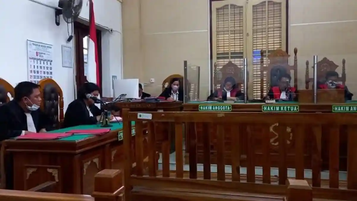 TERDAKWA Cabul Divonis 5,5 Tahun Penjara, Korban Teriak di Pengadilan: Saya Keberatan Pak Hakim