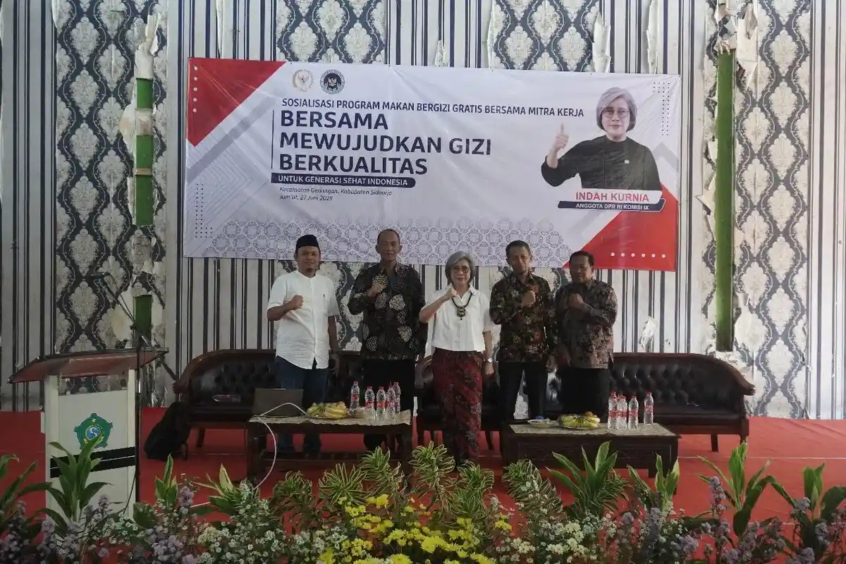 Sosialisasi Program MBG di Sidoarjo, Anggota DPR RI dan BGN Dorong Kemampuan Berpikir Masyarakat