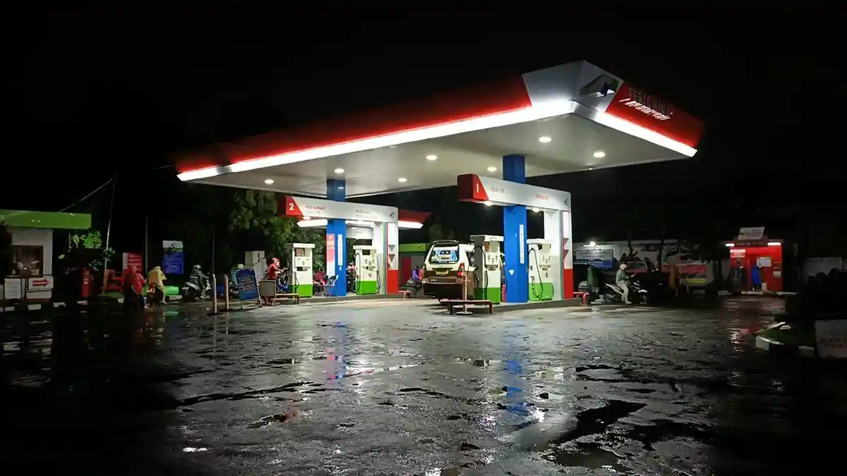 Anggota Komisi VI DPR Ingatkan Pemerintah Tak Bebankan Pertamina soal Selisih Harga BBM