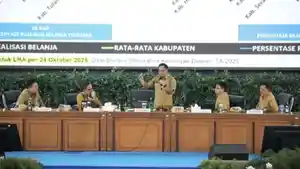 Menteri-Dalam-Negeri-Tito-Karnavian-saat-sa.jpg