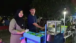JUAL-SALOME-Sinta-bersama-suami-pedagang-salome-asal-Atambua.jpg