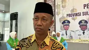 Kepala-Kantor-Wilayah-Kemenhaj-Sultra-Muhammad-Lalan-Jaya.jpg