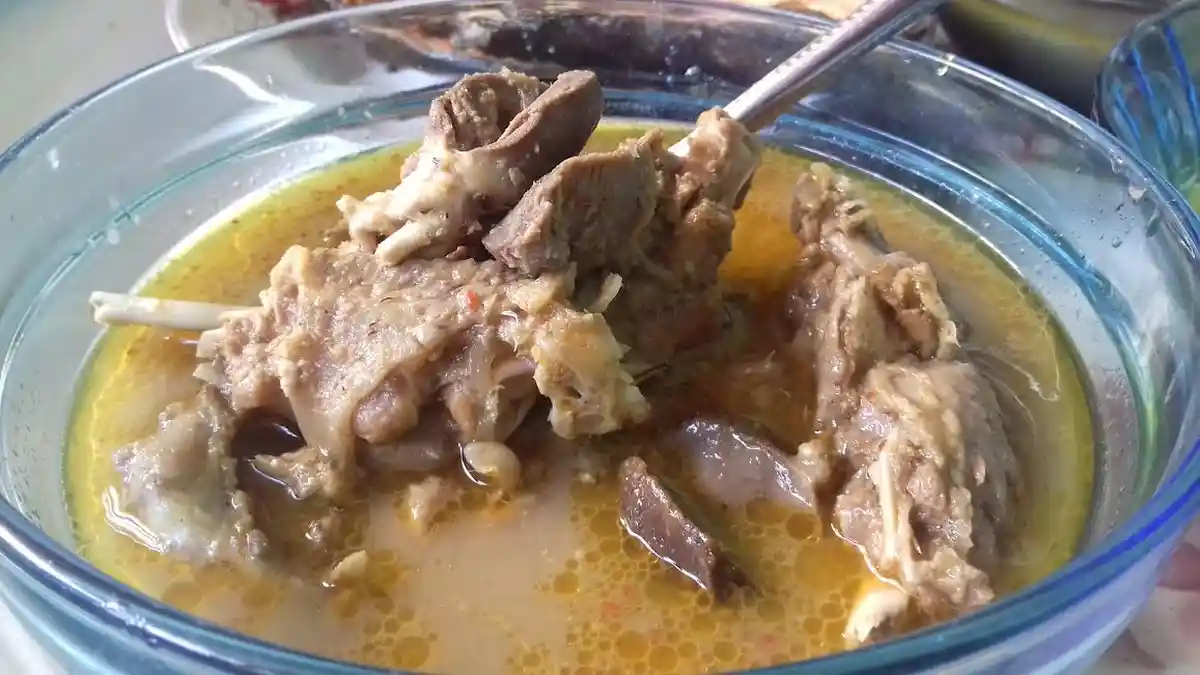 Nikmatnya Kari Bebek Manila, Menu Khas Tondongkura Pangkep Saat Idul Adha
