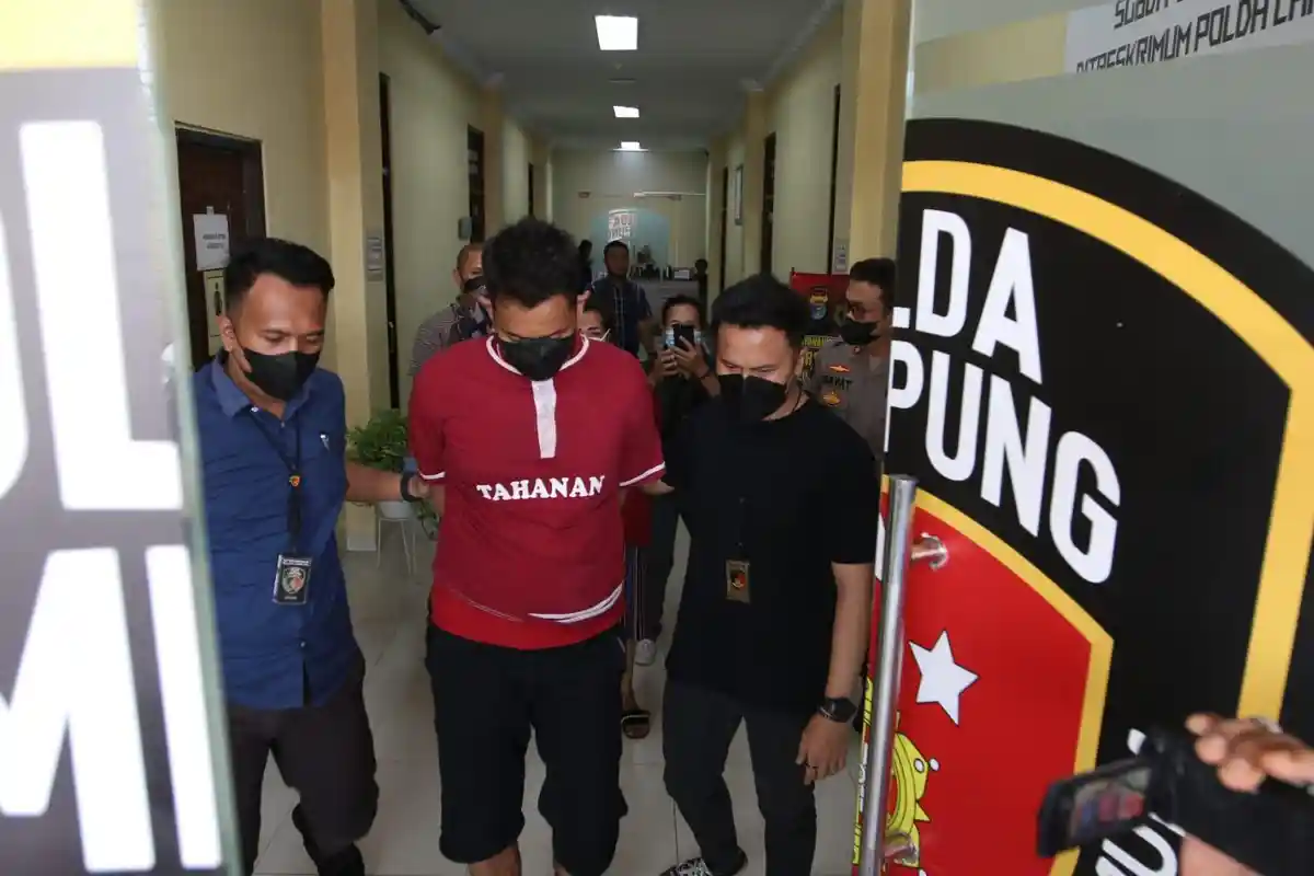 Alasan Pasutri Kompak Mencuri di Butik, Butuh Uang Bayar Sekolah Anak
