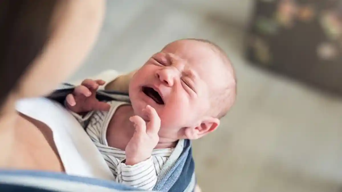 Arti Mimpi Menggendong Bayi dan Anak Sakit, Pertanda Dapat Rezeki hingga Sesuatu Berjalan Tak Baik?