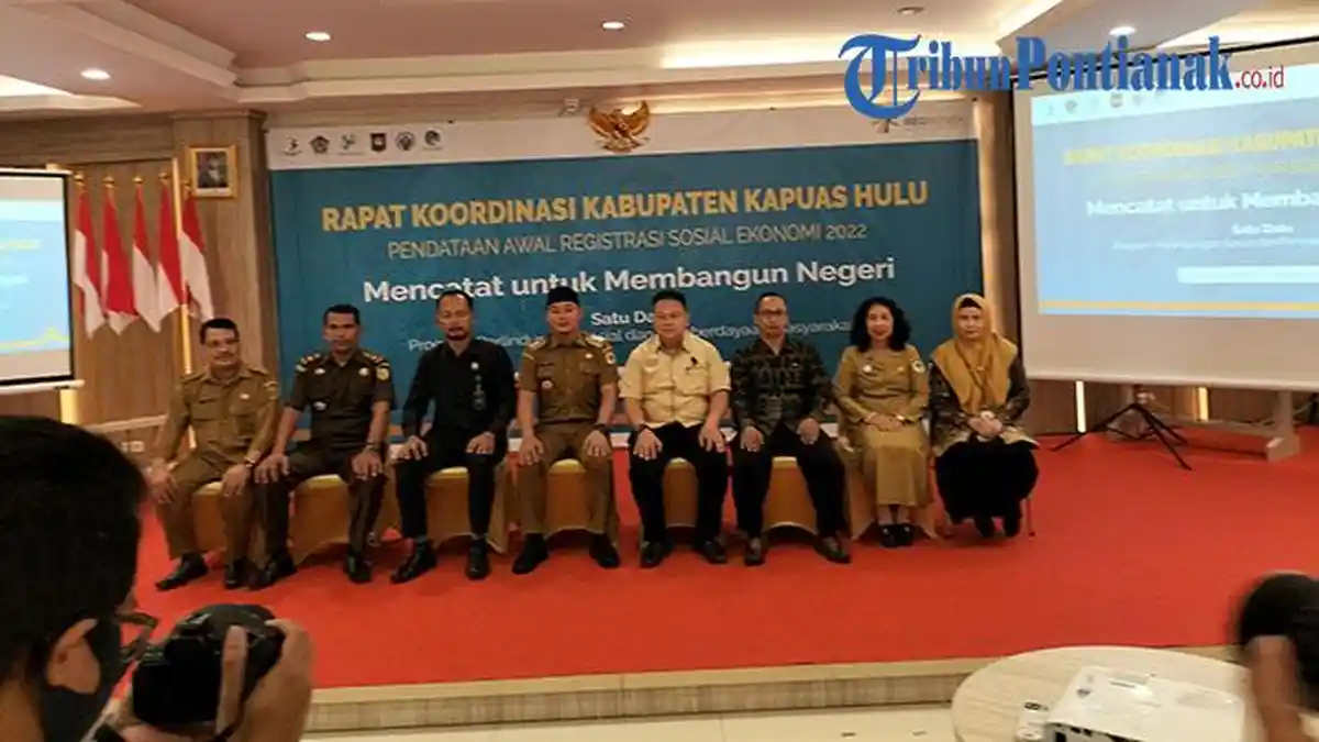 Ajak Masyarakat Sukseskan Regsosek di Kapuas Hulu dan Kayong Utara