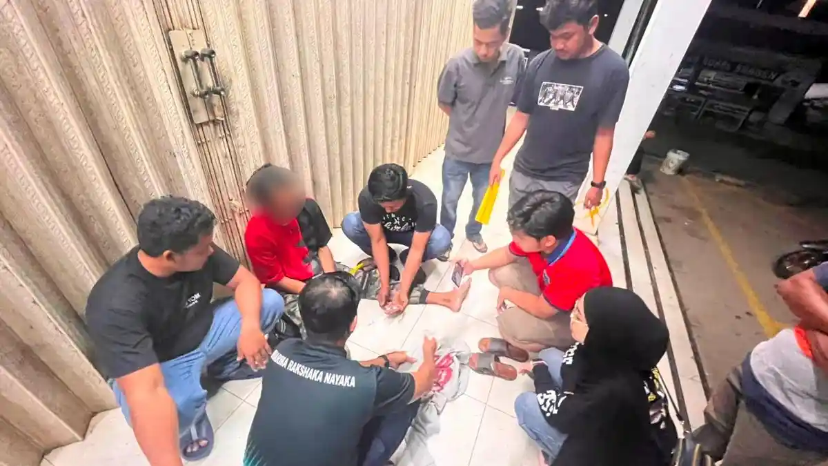 Polisi Amankan Tujuh Paket Diduga Sabu dalam Operasi Dini Hari di Sekayam Sanggau