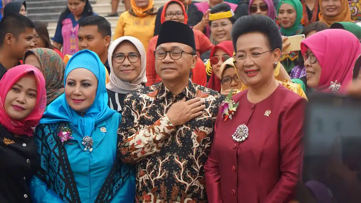 Perempuan Kini Bisa Berjuang di Politik