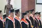 Lulusan-Politeknik-Malinau-saat-prosesi-wisuda-dthdg.jpg