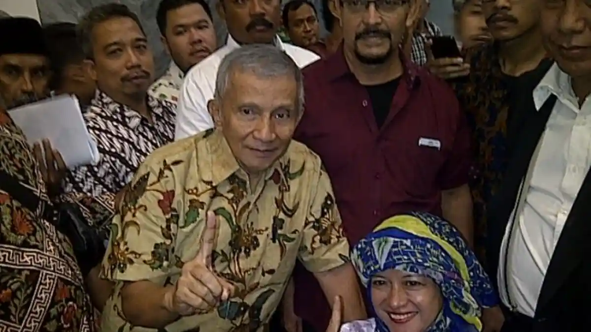 Ahok Cabut Banding, Amien Rais: Itu Pencitraan Saja