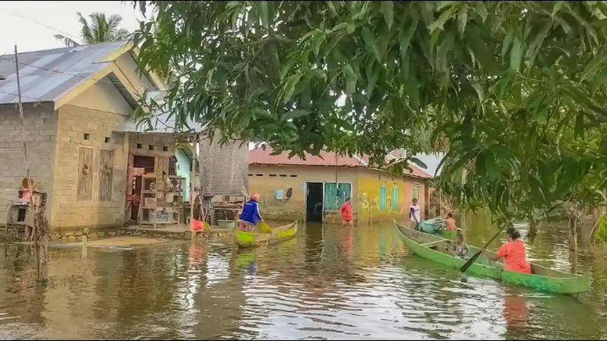 Kelurahan Kayubulan Gorontalo Terendam Banjir, Warga Diserang Kutu Air hingga Kehabisan Stok Pangan