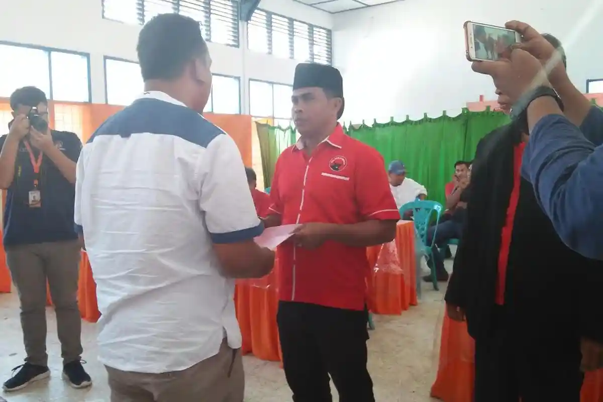 PDIP Bulukumba Buka Pendaftaran Cakada, PPP 'Tutup Pintu'