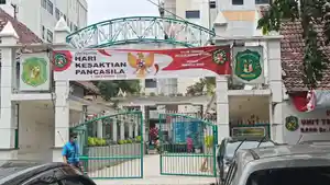 bagian-depan-rs-pirngadi.jpg
