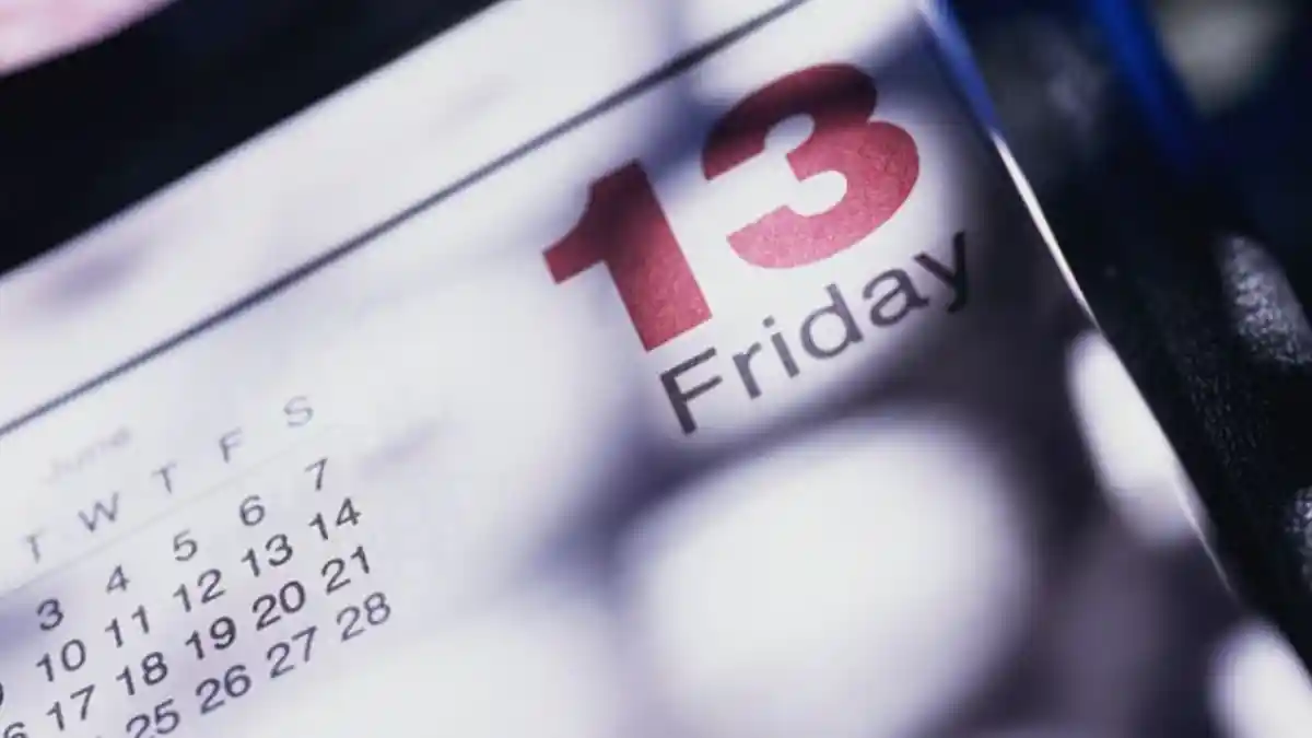 Apa Itu Friday 13th? Mengapa Jumat Tanggal 13 Dianggap Hari Sial ...