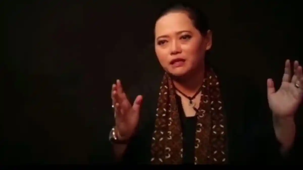 Mbak You Ramal Rumah Tangga 'R dan L' Hancur karena Utang dan Terjerat Penipuan, Berujung Perceraian