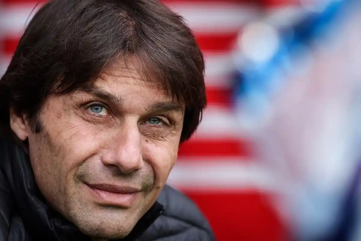 Untuk Juventus dan Inter Milan, Antonio Conte Beri Isyarat Nih!