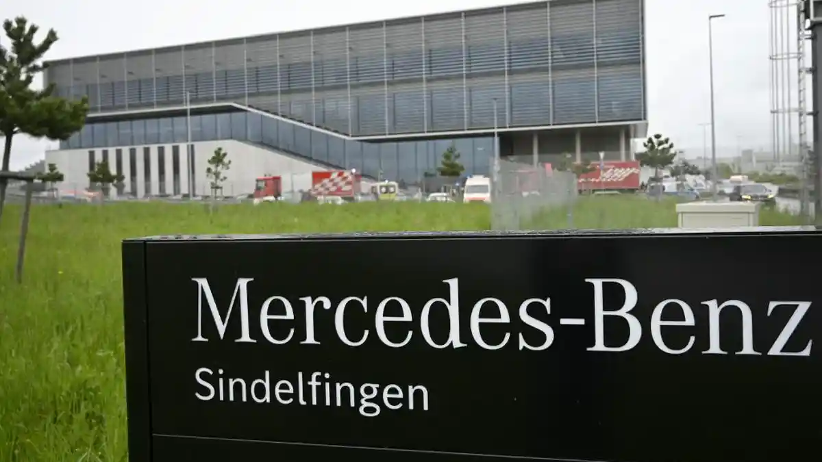 2 Orang Tewas dalam Penembakan di Pabrik Mercedes-Benz Sindelfingen Jerman