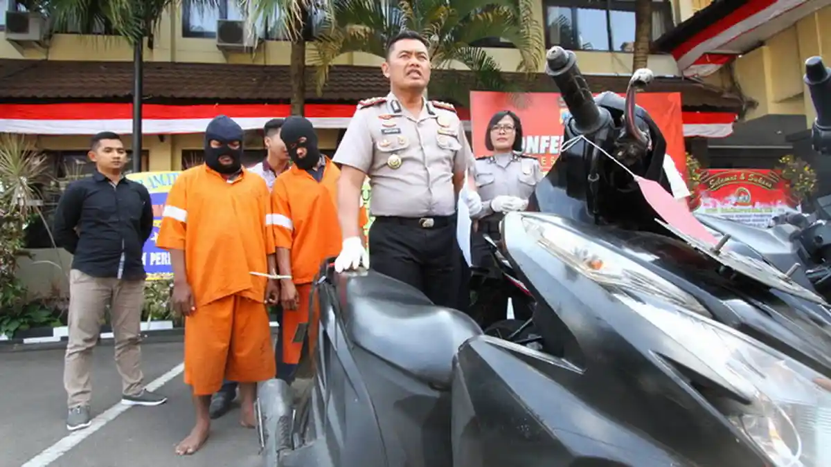 Maling Uang Rp 100 Juta di Bawah Jok Motor Tertangkap di Malang