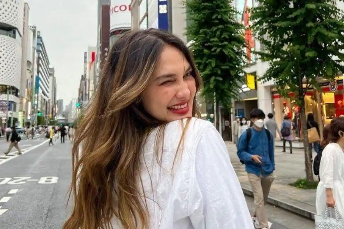 Wajahnya Tampil di Billboard Times Square New York, Luna Maya: Harusnya Pas Saya Lebih Muda