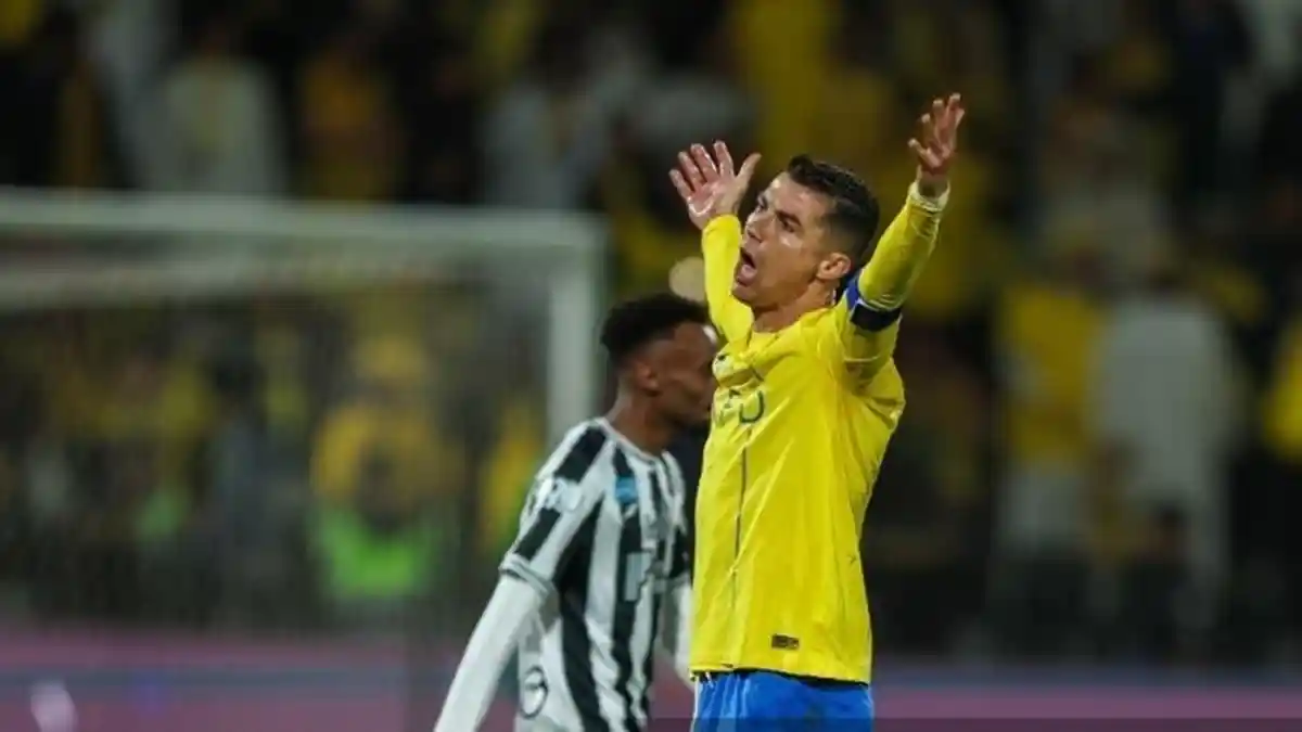 Sepekan Buka Youtube Ronaldo Raih 50 Juta Subscribers, CR7 Diperkirakan Dapat Gaji Rp 1,5 Triliun