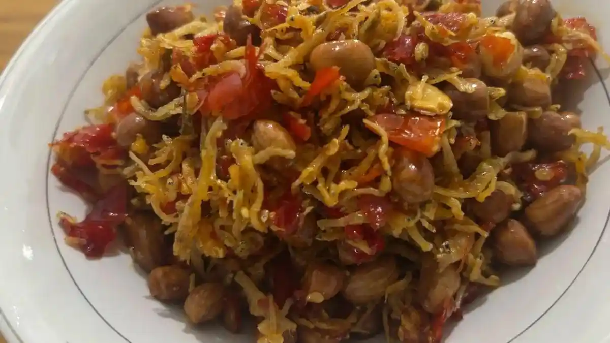 Resep Teri Medan Kacang Balado, Lauk Tahan Lama yang Bikin Ketagihan