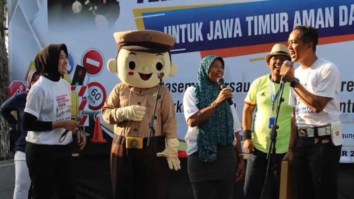 Warga Gresik Deklarasikan Jogo Gresik Bersama Polisi dan Kodim 0817, Serukan Sejumlah Tagar